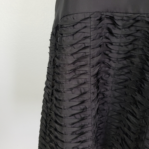 CLUB MONACO 100% Silk Racerback Pleated Shift Dress Sz 4 Black Formal Cocktail - Picture 3 of 11